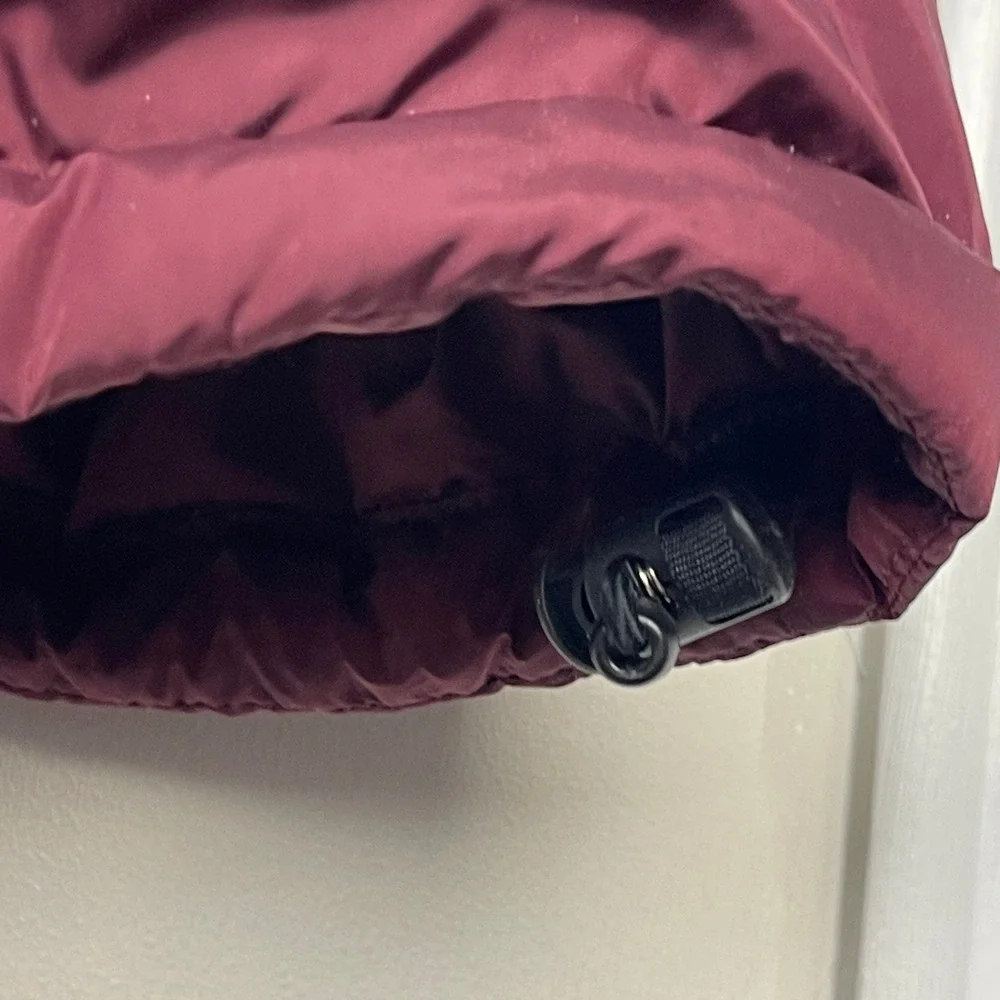 Duluth Trading Co Goose Down Puffer Vest Mens Large Maroon Burgundy 41023 - Picture 9 of 9